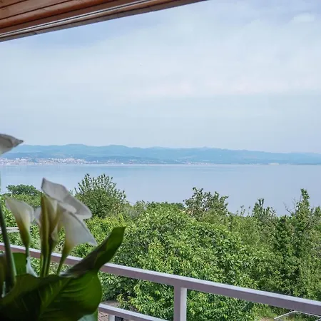 Jakov Guest house