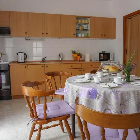 Guest house Jakov