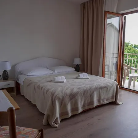 Guest house Jakov Lovran